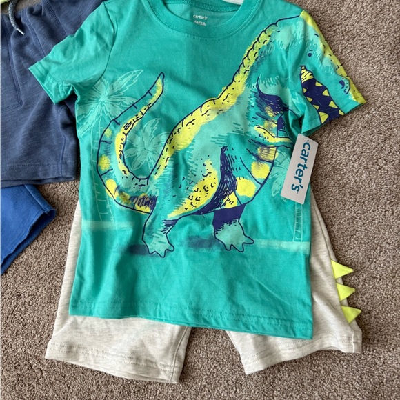 Boys 5T 3 sets - Picture 11 of 15